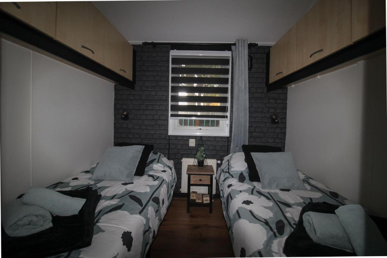 Sfeervol Chalet Op De Veluwe Putten Zewnętrze zdjęcie