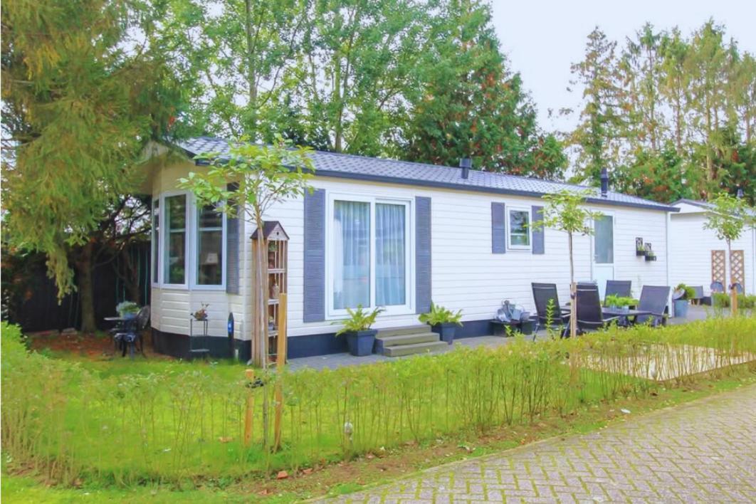Sfeervol Chalet Op De Veluwe Putten Zewnętrze zdjęcie